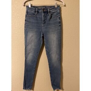 American Eagle, the dream Jean women’s super high-rise Jeggings size 2 short